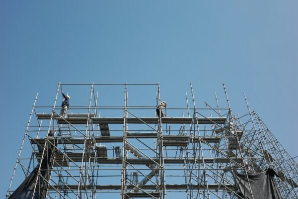 Arnés para construcción: tipos, normativa NOM-STPS y cómo elegir el adecuado