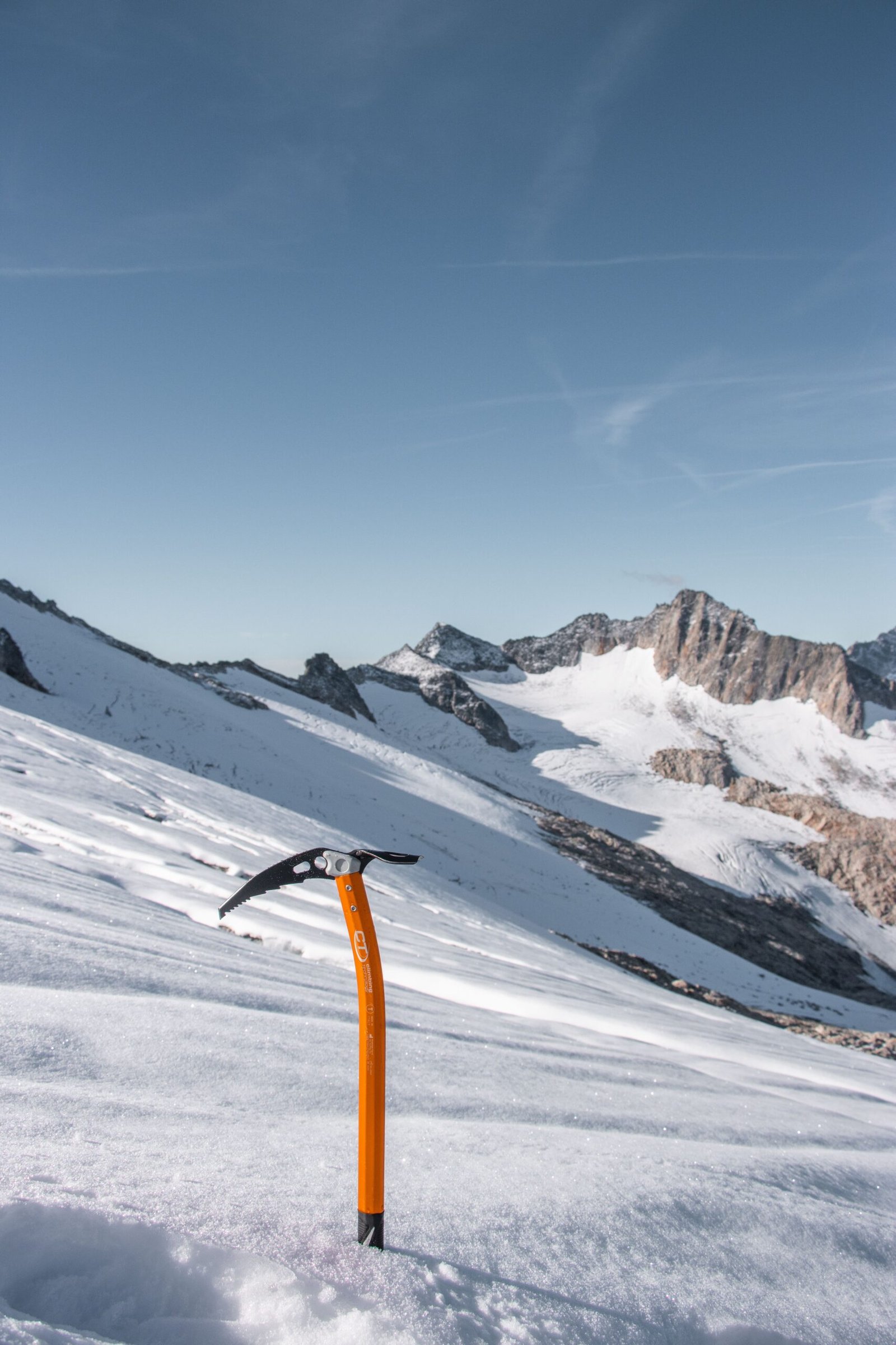 Tipos de piolets para alpinismo según la modalidad